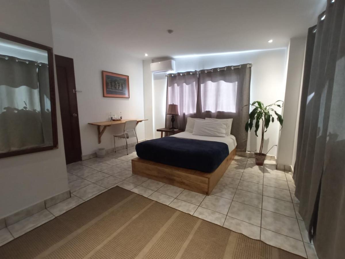 Cinco Hotel B&B San Salvador Kültér fotó