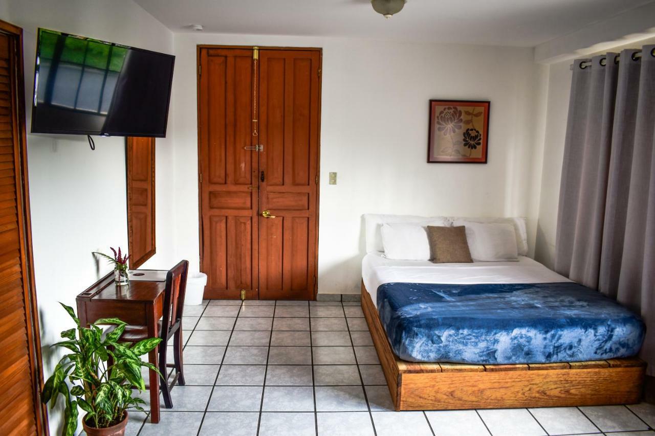 Cinco Hotel B&B San Salvador Kültér fotó